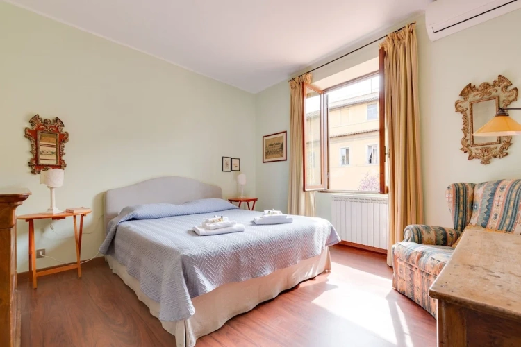 2 Bedrooms Apartment