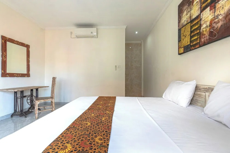 Azalea Homestay & Villa