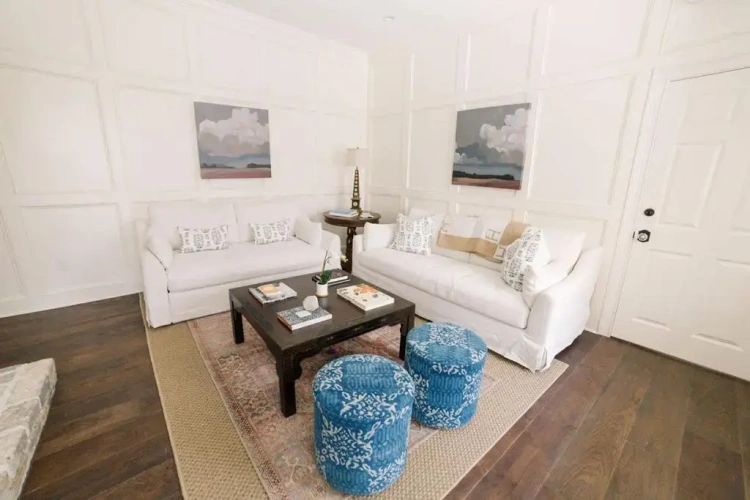 4 Bedrooms Cottage
