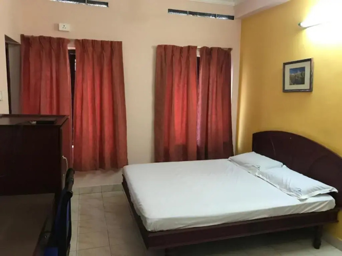 Indraprastham Houseboats