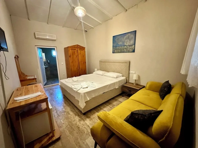 Standard Double room with view