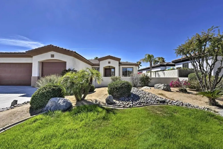 Spacious Palm Desert Home with Pool and Jacuzzi by Golf