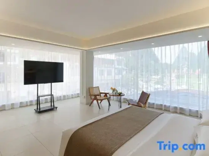 2 Bedrooms Suite