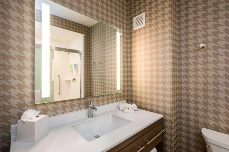 Double Suite