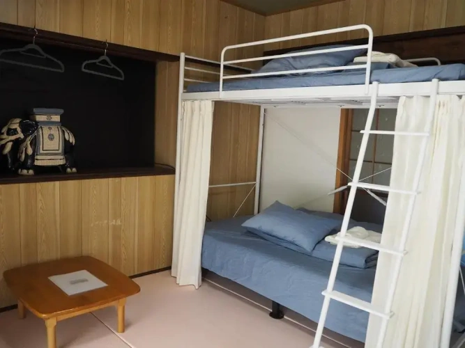 Economy Twin room