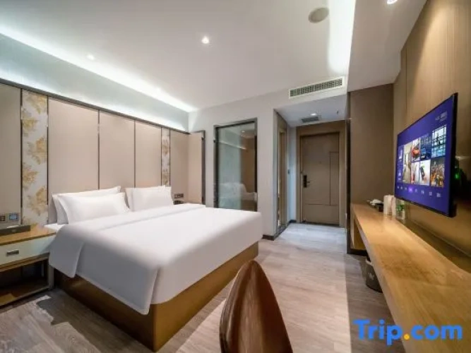 Standard Double room with view