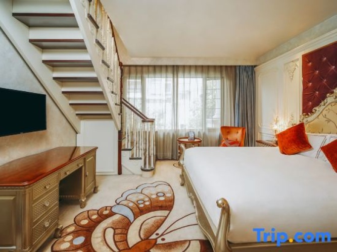 Double Duplex Suite
