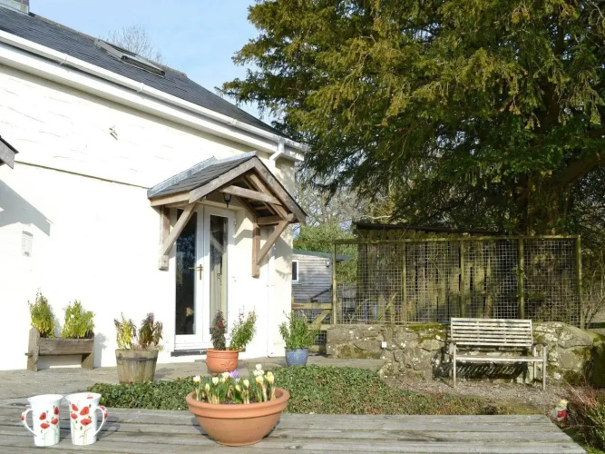 Ty Newydd Cottage