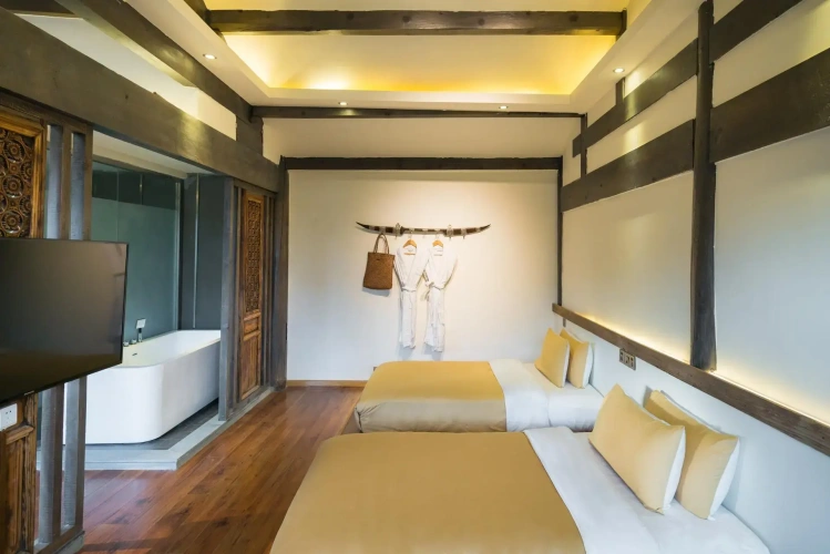 Superior Twin Suite
