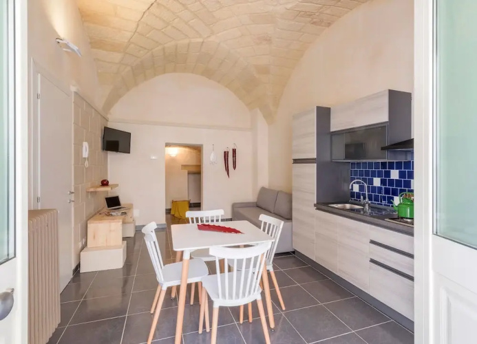 Balbo Suites & Apartments