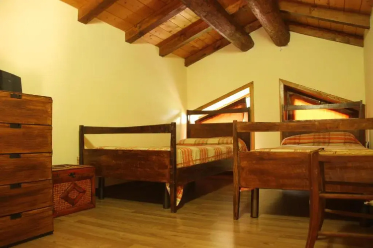 Mount Etna Chalet