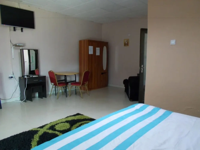 1 Bedroom Family Suite