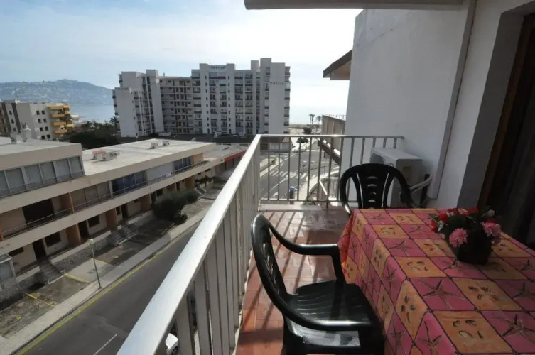 La Solana Apartments