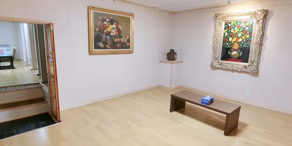 1 Bedroom Deluxe Villa with partial ocean view