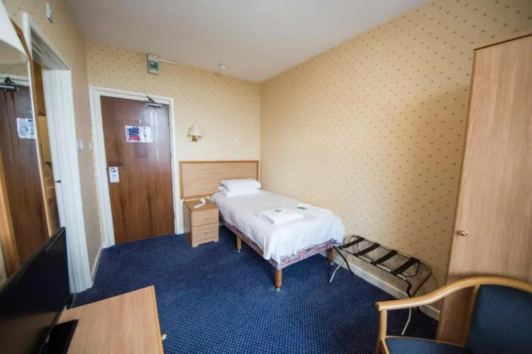 Standard Single room with sea view