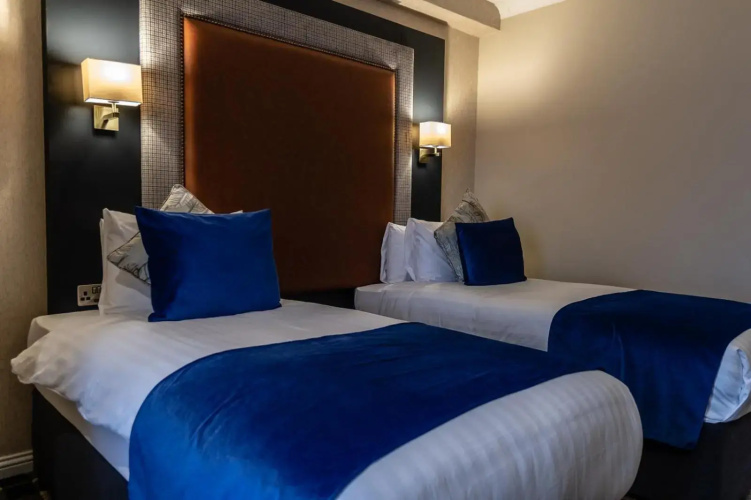 Fir Trees Hotel
