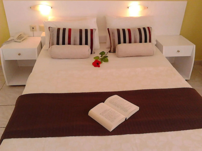 Creta Suites
