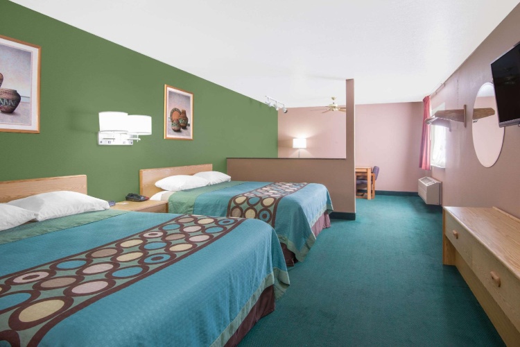 Quadruple Suite