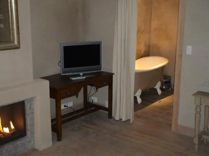 Deluxe Suite with city view