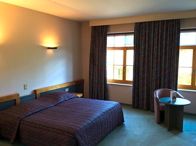 Standard Single room with view