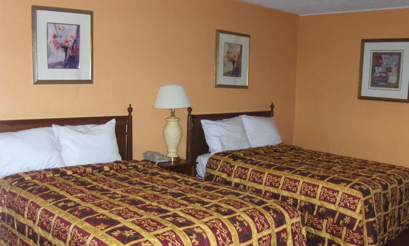 Parkway Inn