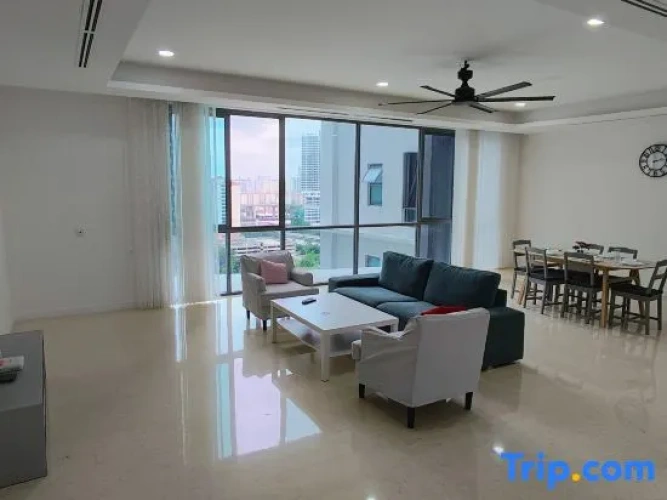3 Bedrooms Suite