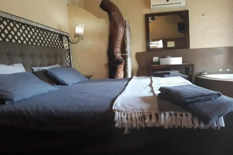 African Silhouette Guesthouse