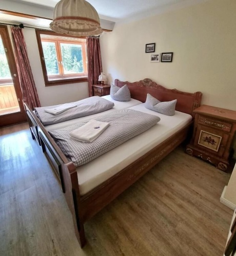 Standard Double room with balcony and with mountain view