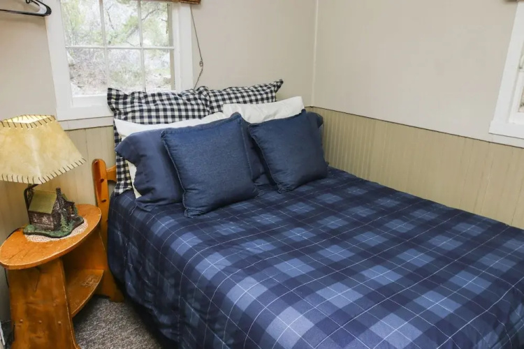 Lazy R Cottages: 5