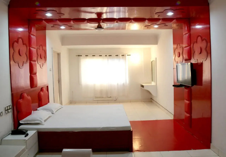 Kanchi Resort