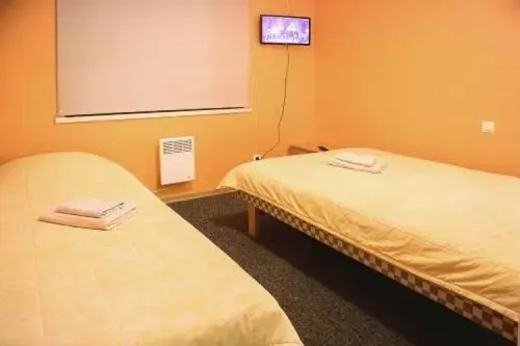 Valaste Guest house and Camping