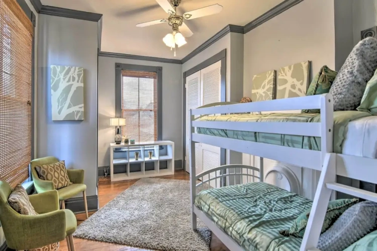 Guest rooms