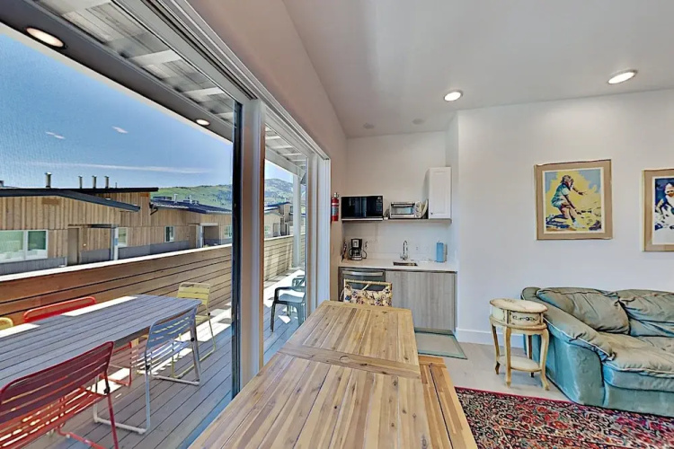 2752whmr 3 Bedroom Townhouse