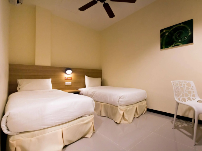 118 Hotel