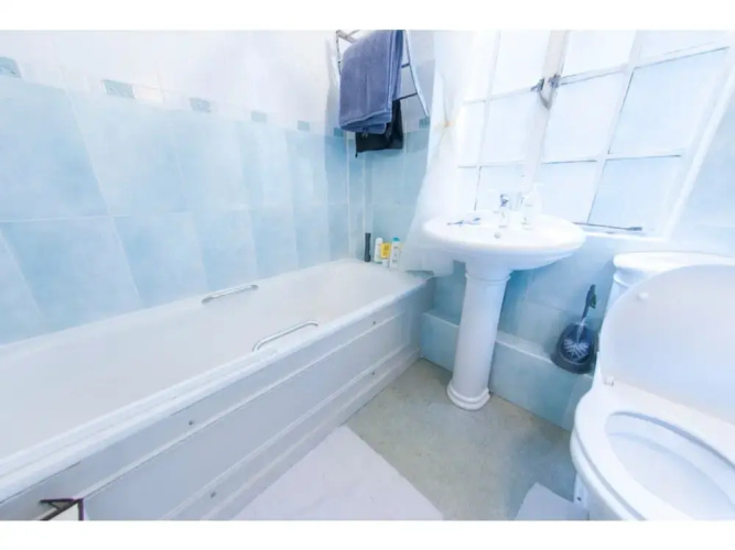 Cozy, Clean 1BR Marylebone Flat for 4