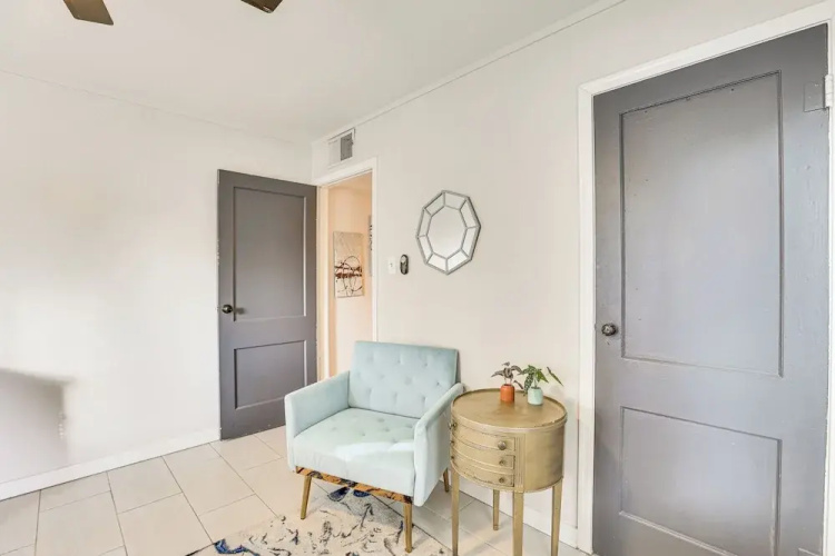 5 Mi to Dtwn: Pet-friendly Phoenix Gem w/ Patio