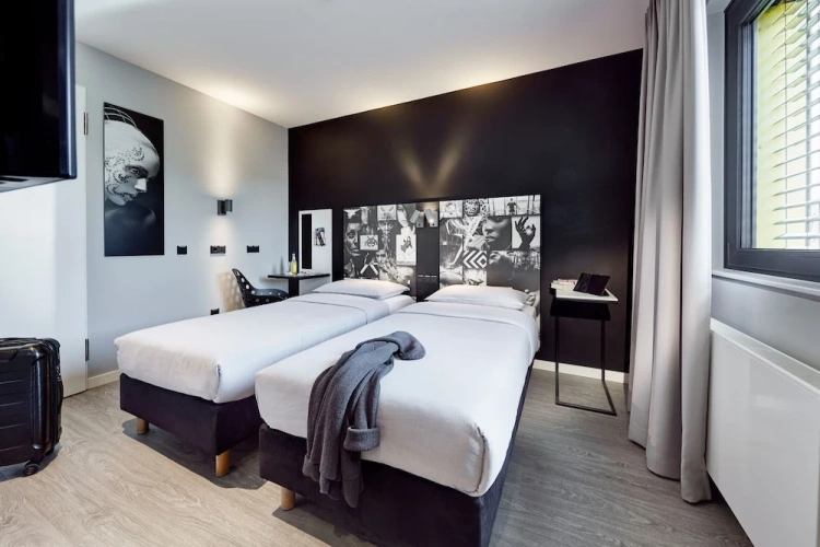 1 Bedroom Standard Twin room