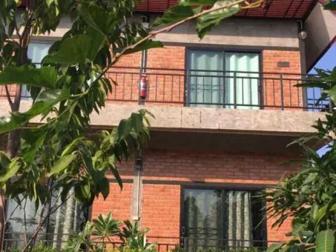 Parichat house