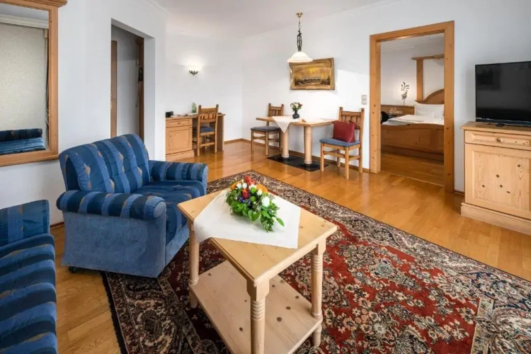Suite with balcony