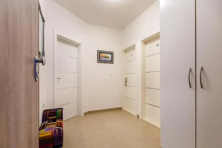 Rooms Split