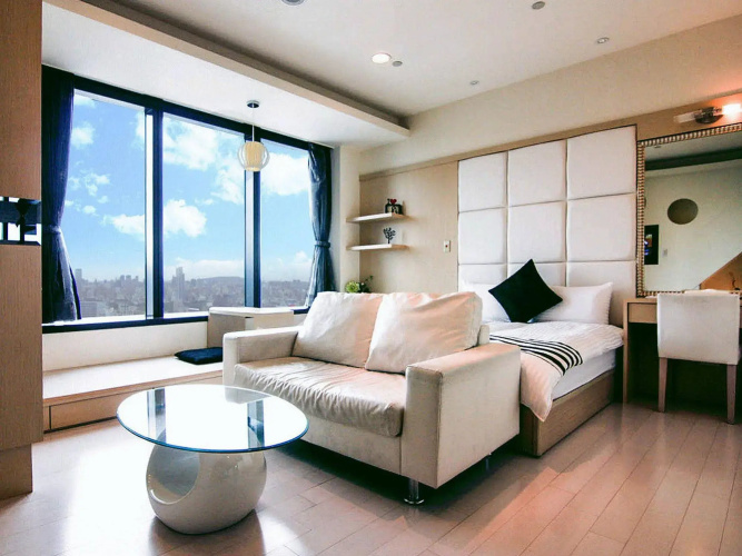 85 Sky Hostel