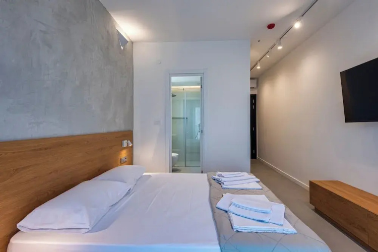 Lucciola Boutique Rooms