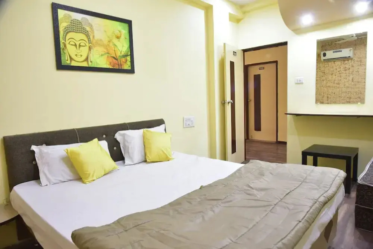 Hotel Drishti Inn