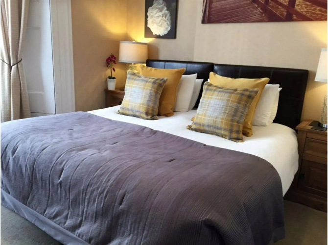 Sarnia Guest House