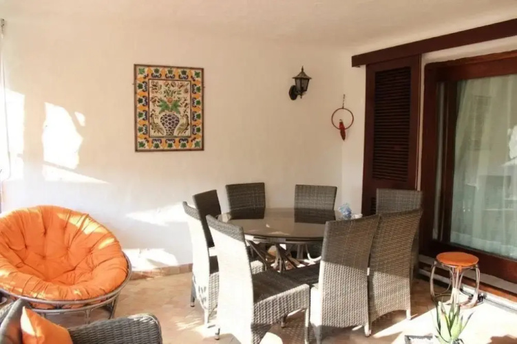 Block J Apartment