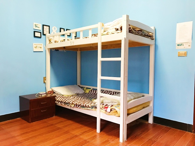 Bed in Dorm (male dorm)