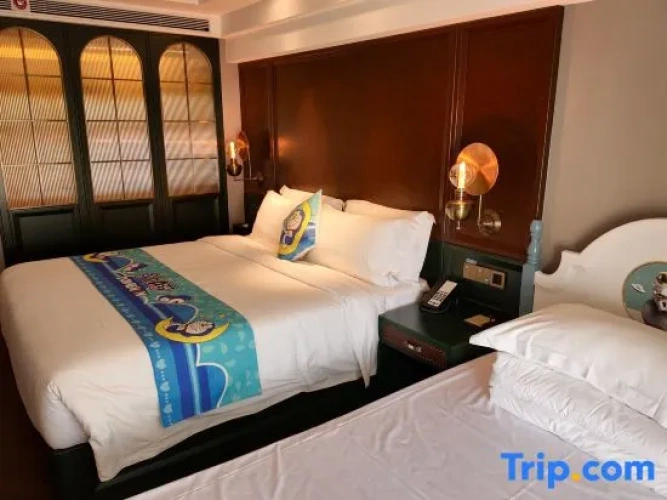 Deluxe Family Duplex Suite