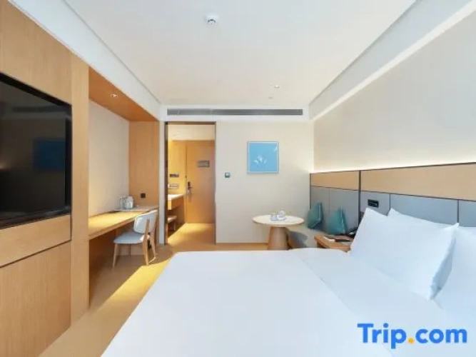 Standard Double room with courtyard view