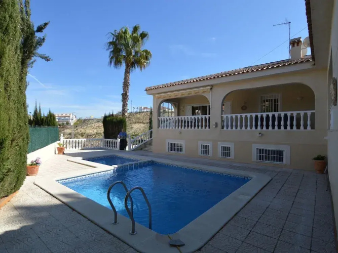Cozy Villa in Rojales With Private Swimming Pool