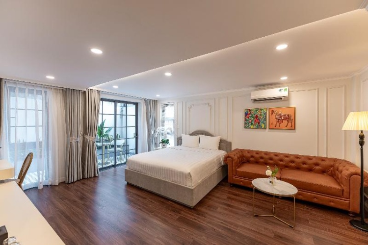 Standard Suite